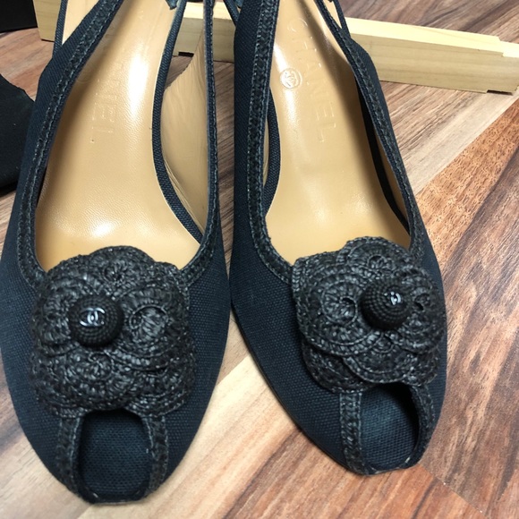 CHANEL Slingback - Picture 2 of 5